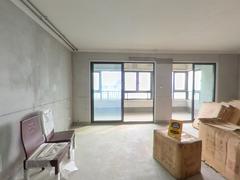 高速时代御府A1区 4室2厅133.29m²毛坯