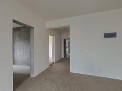 紫金华府 4室2厅144m²精装修