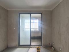 立基公馆 3室2厅115m²精装修
