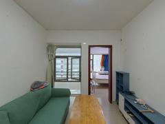东方都会大厦 1室1厅35.06m²精装修