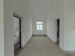 东风小区 2室2厅88m²毛坯