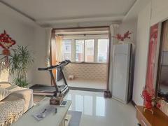 东方景苑南区 3室2厅119m²精装修