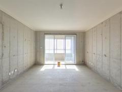 丽丰铂羽公馆 4室2厅136m²精装修