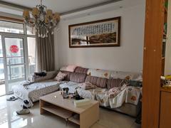 湖畔名郡 3室2厅104m²精装修