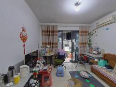 五洲花城C区 文园中香山小  5楼 三房 看小区园林
