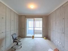 丽丰铂羽公馆 3室2厅103m²普通装修