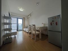 凯旋TRC 2室2厅47m²整租