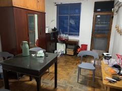 天山路小区 3室1厅62.59m²满五年