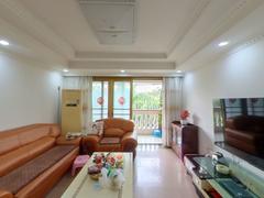 碧湖康馨园 新出房源，户型方正，花园中间，住家安静舒适