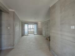 华邦书香里 4室2厅130m²毛坯