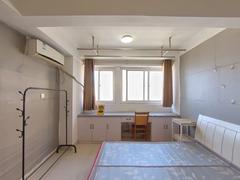 易居同辉南苑 1室0厅31.81m²满五年