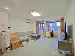 龙园山庄 2室2厅68.4m²整租