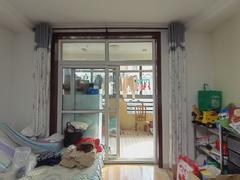 中凯景湖豪庭 2室2厅92m²精装修