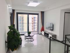 枫叶望海公馆 5室2厅156.42m²整租