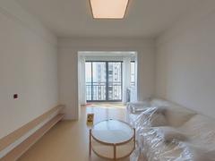 光明北部湾 4室2厅94.64m²精装修