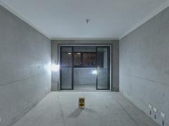 金鹏珑璟台 3室2厅116.7m²毛坯
