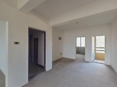 中凯景湖豪庭 3室2厅130m²毛坯