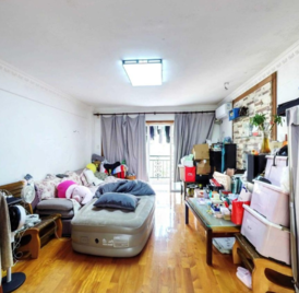 海月花园一期 4室2厅123.63m²精装修