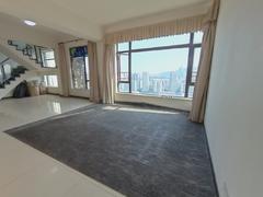华发新城五期 华发新城二期带天台花园顶楼复式