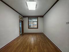 市政大院 2室1厅72m²整租