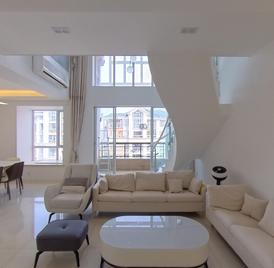 桂芳园五期 5室3厅153.7m²整租