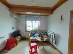 绿都花园 2室1厅75m²满五年