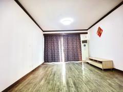 鹏兴花园六期 2室2厅77.5m²整租