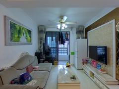 乐富公寓 2室2厅87.11m²精装修