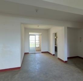 岠嶂山小区 3室2厅120m²毛坯