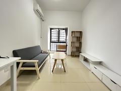 华盛峰荟名庭 1室1厅49m²整租