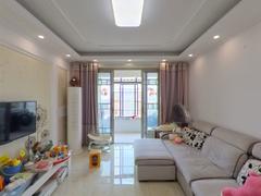 圣地雅阁B区 2室2厅83m²精装修