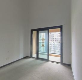雅居乐国际花园 3室2厅100m²毛坯