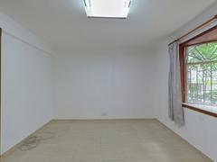 余岭山庄 3室2厅158m²整租