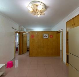 愉天小区 2室1厅47.6m²精装修