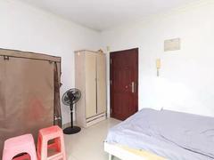 蓝堡公寓 1室0厅26m²普通装修