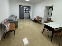 集浩花园 2室1厅66m²整租