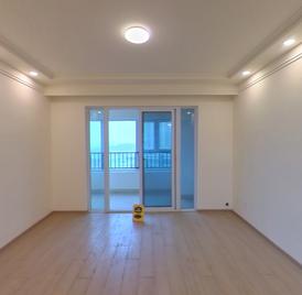 绿地柏仕公馆二期 4室2厅118m²精装修