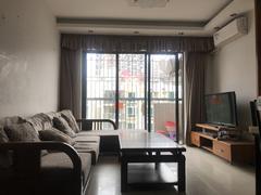 世纪春城三期 3室2厅84m²整租