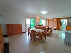 梅林一村三区 3室2厅147.39m²整租