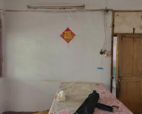 巢湖市二中教职工住宅小区 3室2厅67m²普通装修