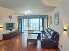 蔚蓝海岸二期 3室2厅126.57m²整租