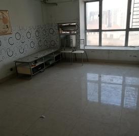 南海中心 3室2厅107m²整租