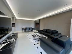 新天鹅堡二期 2室2厅135m²整租