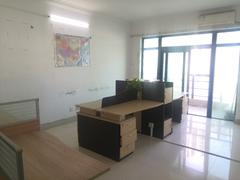 志健时代广场 2室2厅86m²整租
