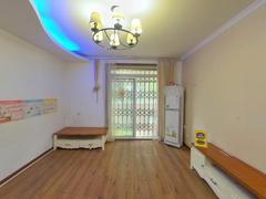 奥林花园园景苑 3室2厅101m²精装修
