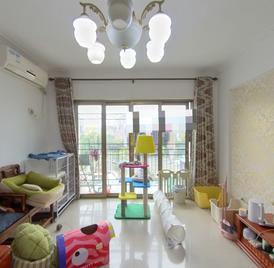 雅庭名苑 4室2厅76.65m²满五年