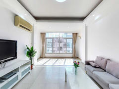 龙屋花园 1室1厅56.46m²整租