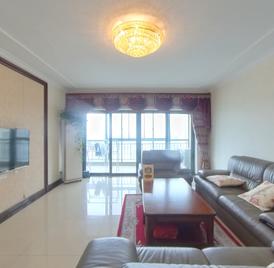 恒大华府 4室2厅207.95m²精装修
