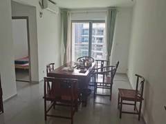 红山6979 3室2厅73.9m²整租