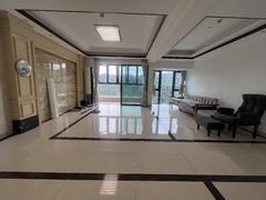 新世界四季御园 4室0厅150m²整租